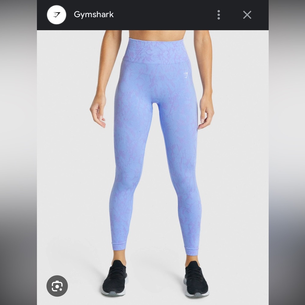 Gym shark leggings